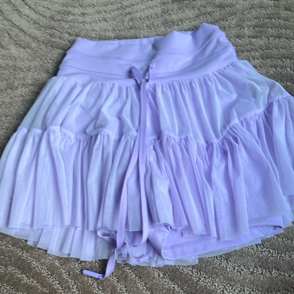 Popflex pirouette skirt in digital lavendar